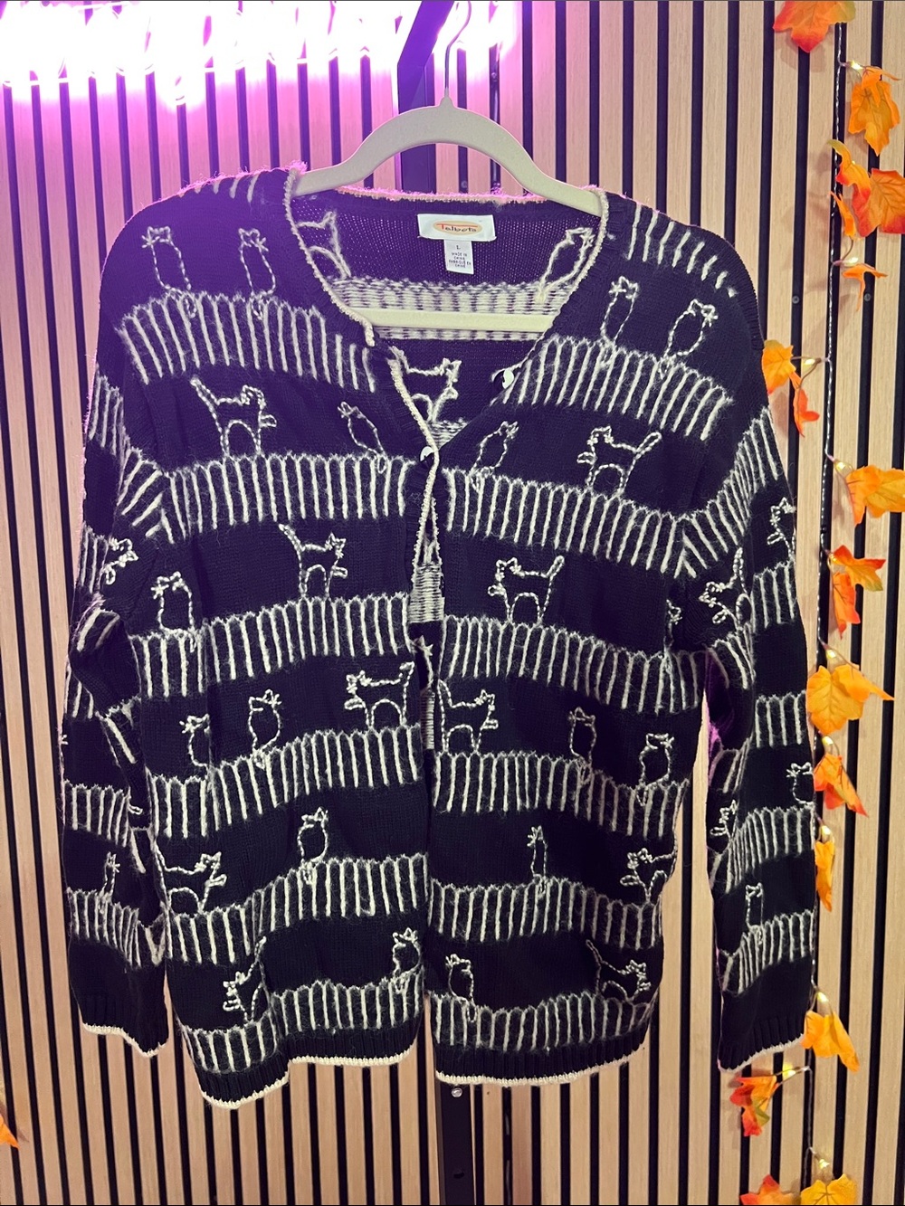 VINTAGE TALBOTS WOOL CAT CARDIGAN SWEATER